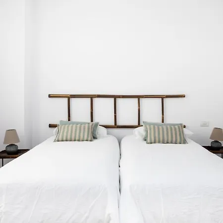 Home2book Charming Center Cruz شقة *