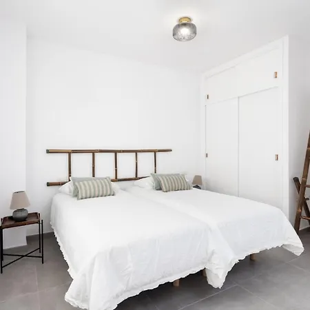 Home2book Charming Center Cruz سانتا كروز دي تينيريف
