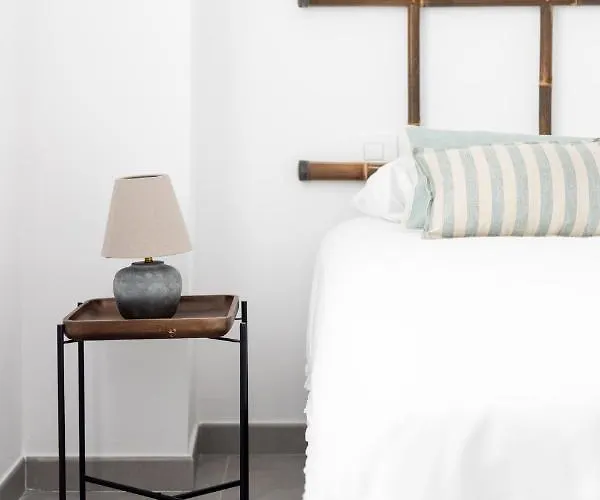 Home2book Charming Center Cruz Apartman